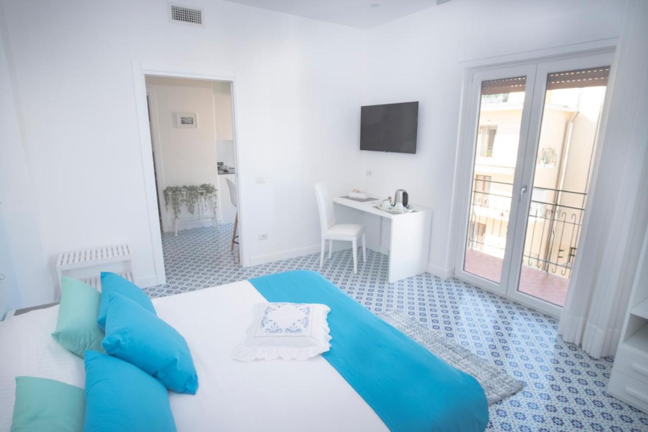 Domus Sole Bed and Breakfast Sorrento Exteriör bild