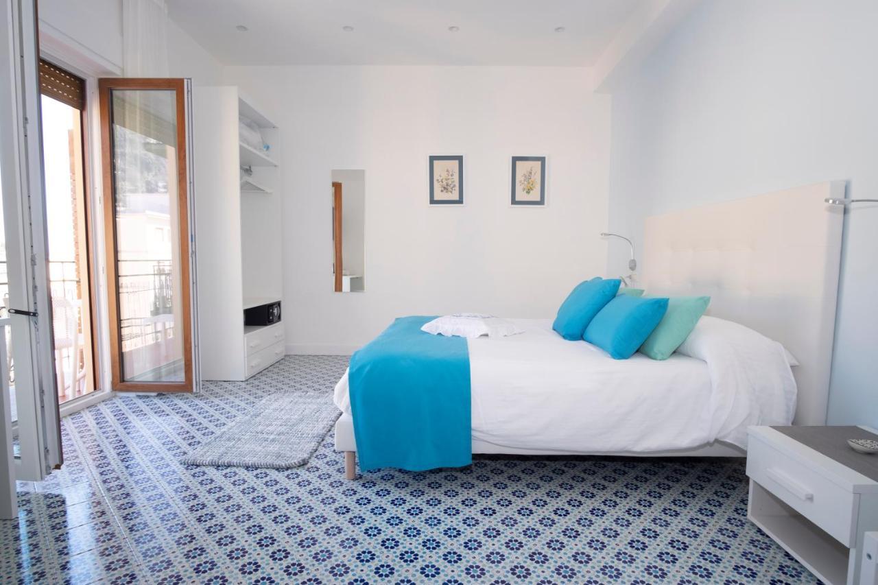 Domus Sole Bed and Breakfast Sorrento Exteriör bild